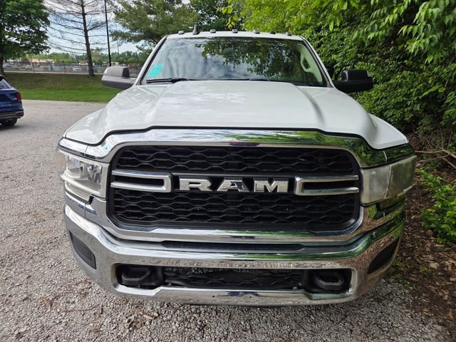Used 2020 RAM 3500 Tradesman w/ Chrome Appearance Group AWD/4WD image 2