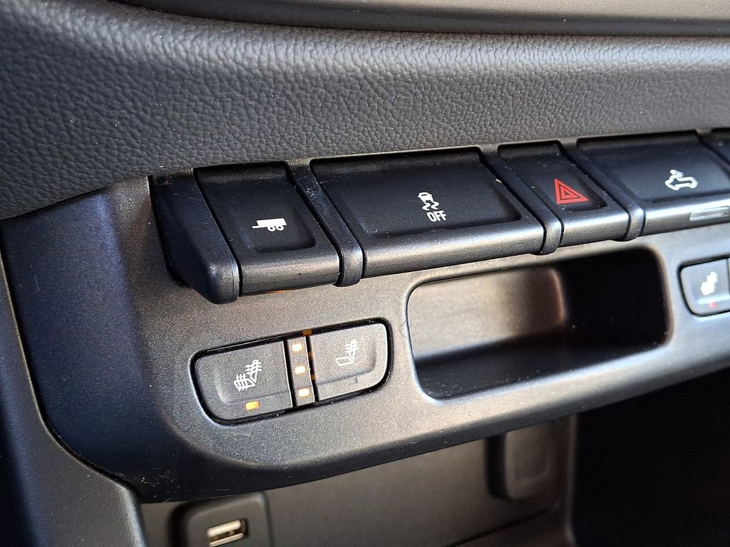 Used 2018 Chevrolet Colorado Z71 image 23