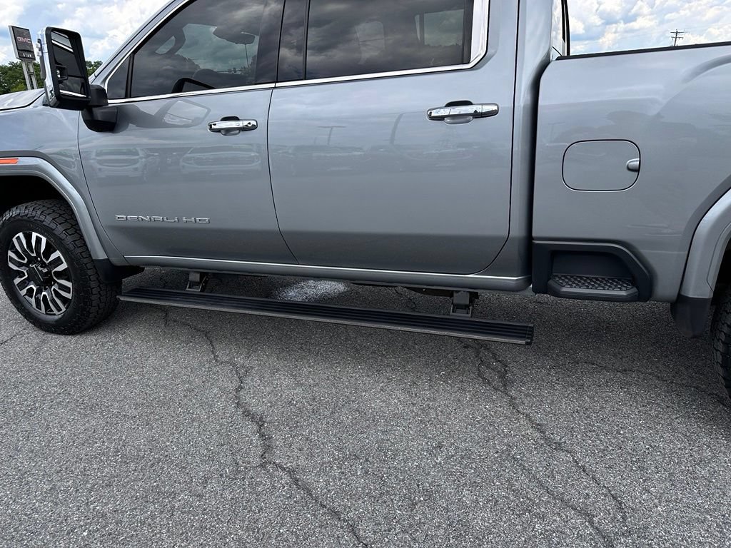 Certified 2024 GMC Sierra 2500 Denali Ultimate w/ Snow Plow Prep/Camper Package AWD/4WD image 43