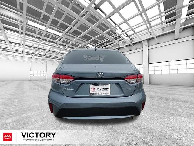 Certified 2021 Toyota Corolla LE image 4