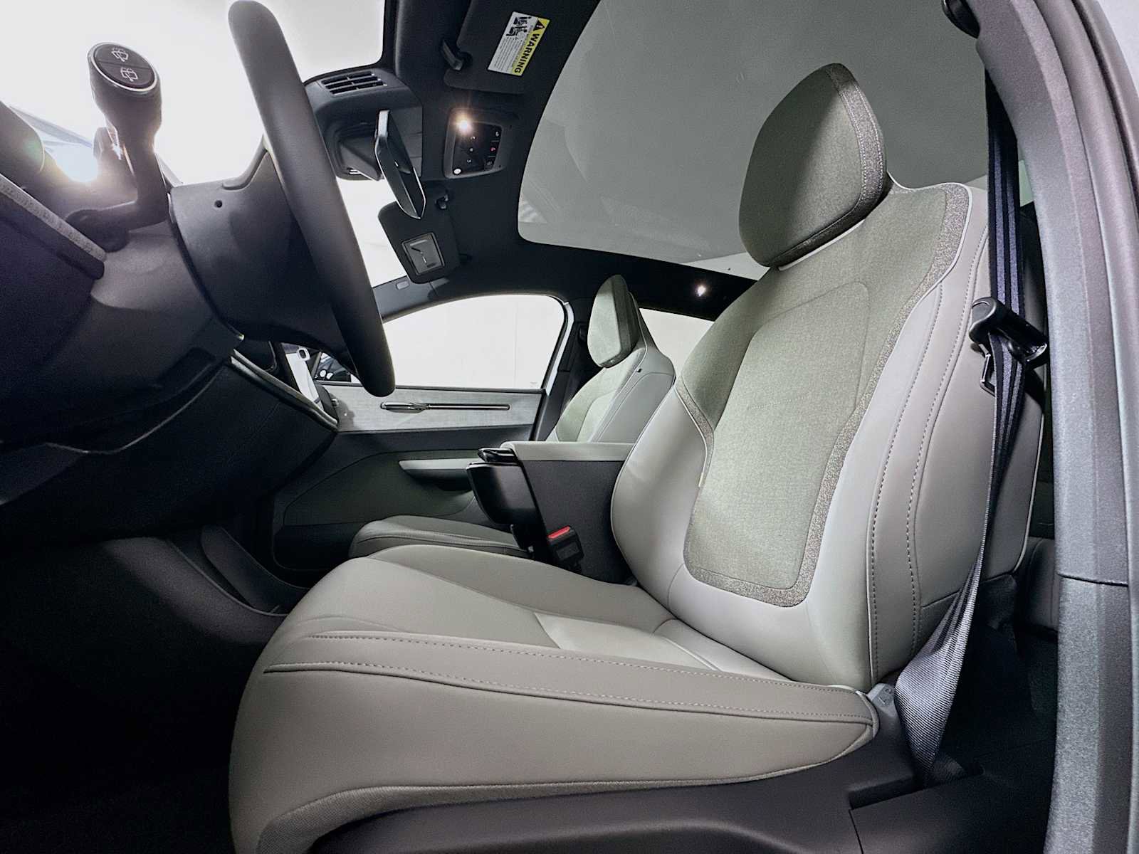 New 2026 Volvo EX30 Cross Country Ultra AWD/4WD image 18