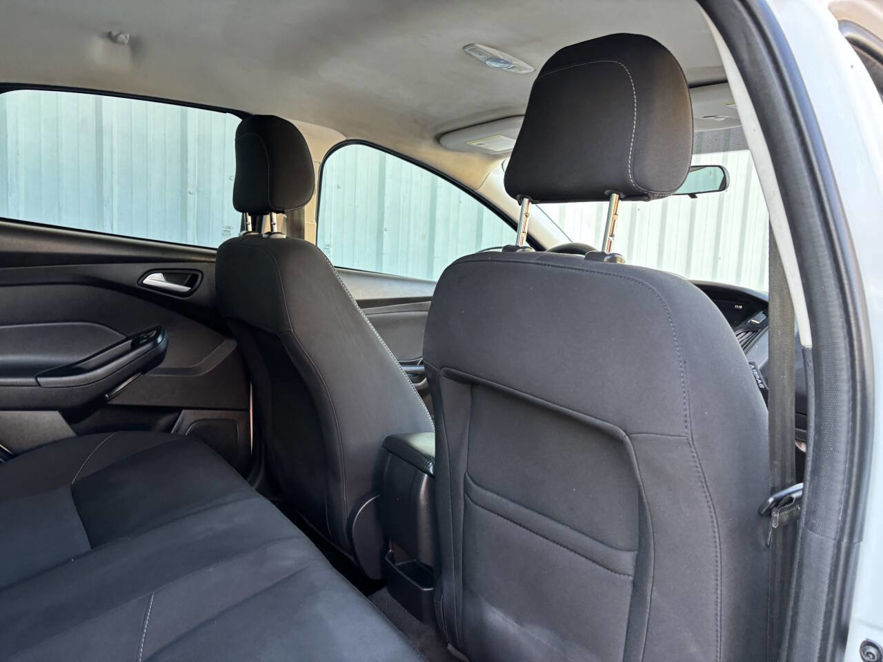 Used 2018 Ford Focus SE image 16