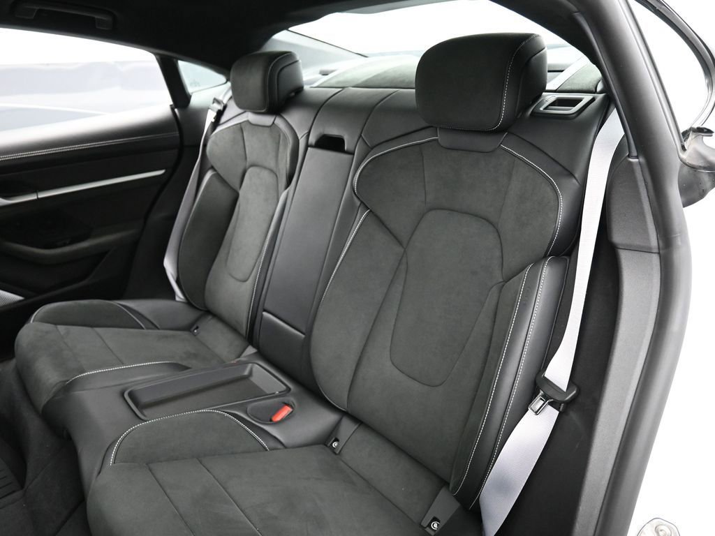 Certified 2025 Porsche Taycan Turbo GT image 25