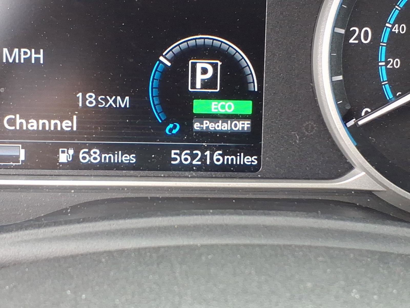 Used 2019 Nissan Leaf SV w/ SV Technology Package image 10