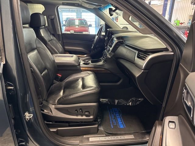 Used 2019 Chevrolet Suburban LT image 19