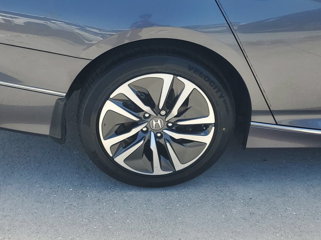 Used 2020 Honda Accord EX image 12