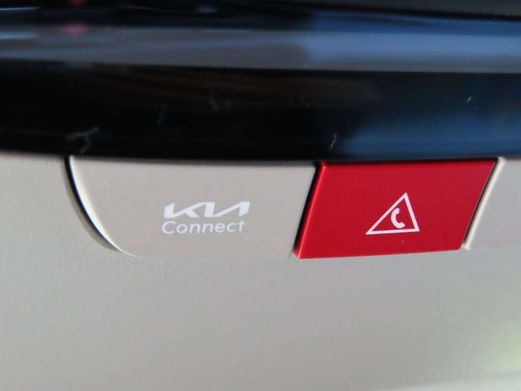 New 2026 Kia Sportage SX FWD image 16