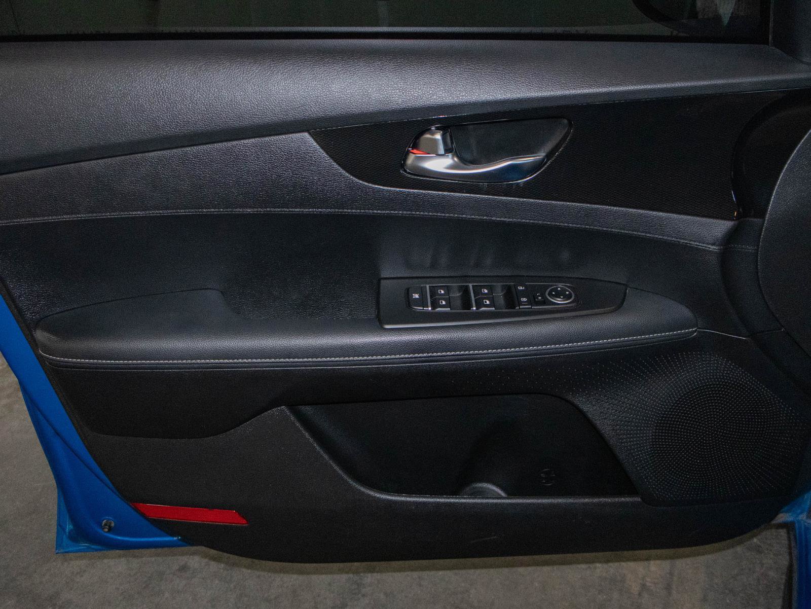 Used 2024 Kia Forte GT-Line FWD image 11