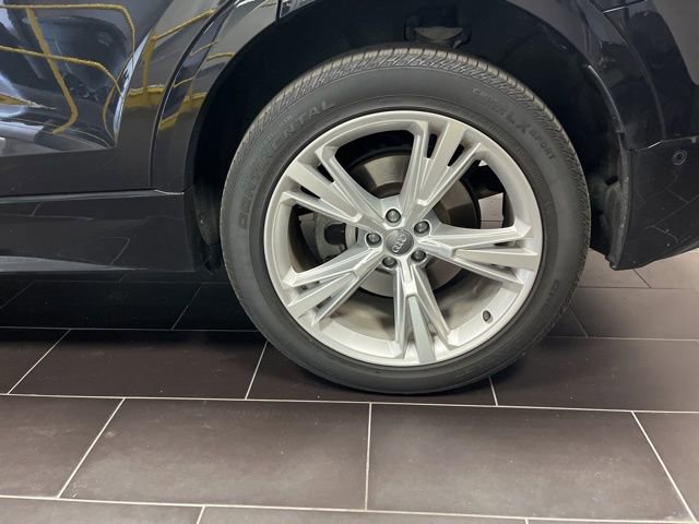 Used 2019 Audi Q8 Prestige image 10