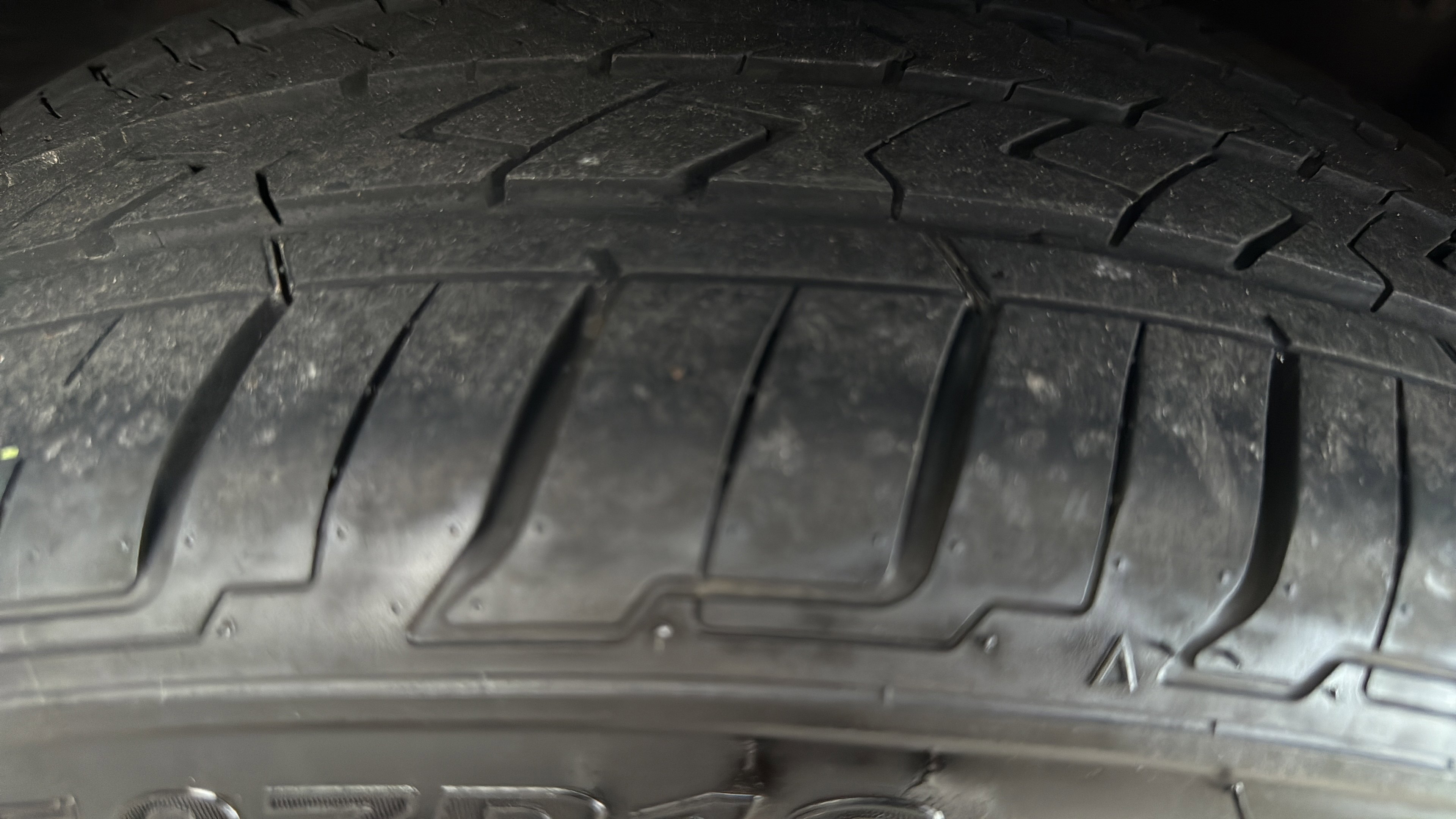 Used 2018 INFINITI QX30 Premium w/ Navigation Package image 41