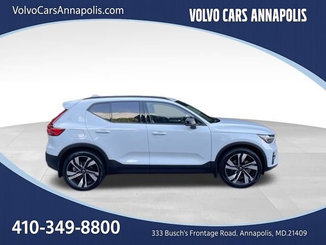 Certified 2024 Volvo XC40 B5 Ultimate w/ Protection Package Premier AWD/4WD image 9