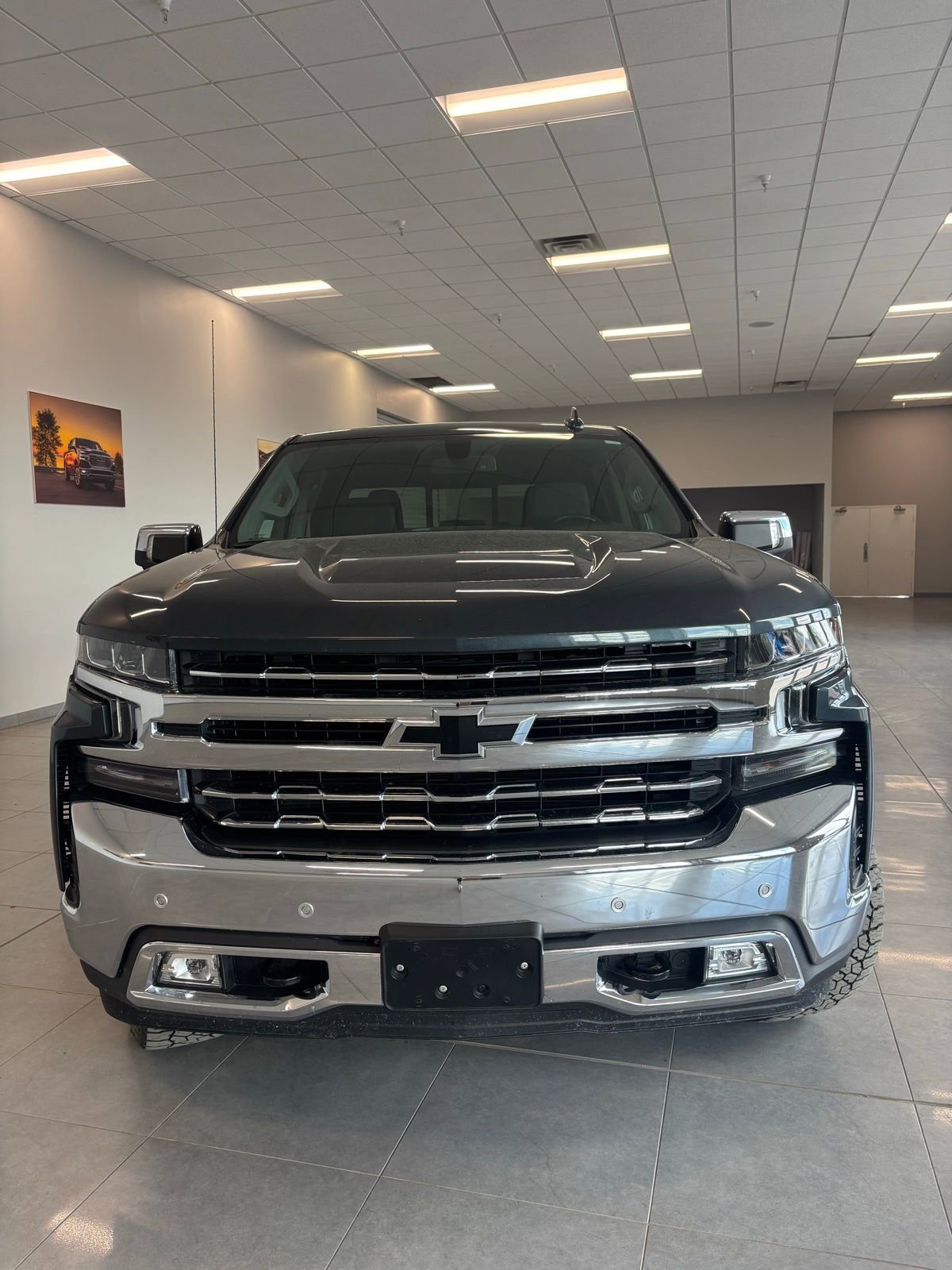 Used 2019 Chevrolet Silverado 1500 LTZ w/ LTZ Plus Package image 1