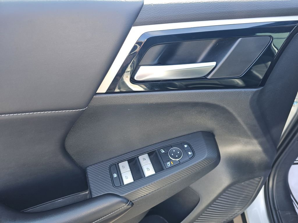 Used 2022 Mitsubishi Outlander SEL Black Edition image 33