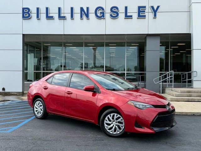 Used 2017 Toyota Corolla LE image 1
