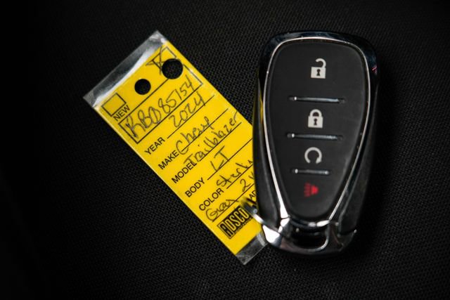 Used 2024 Chevrolet TrailBlazer LT w/ Driver Confidence Package FWD image 35