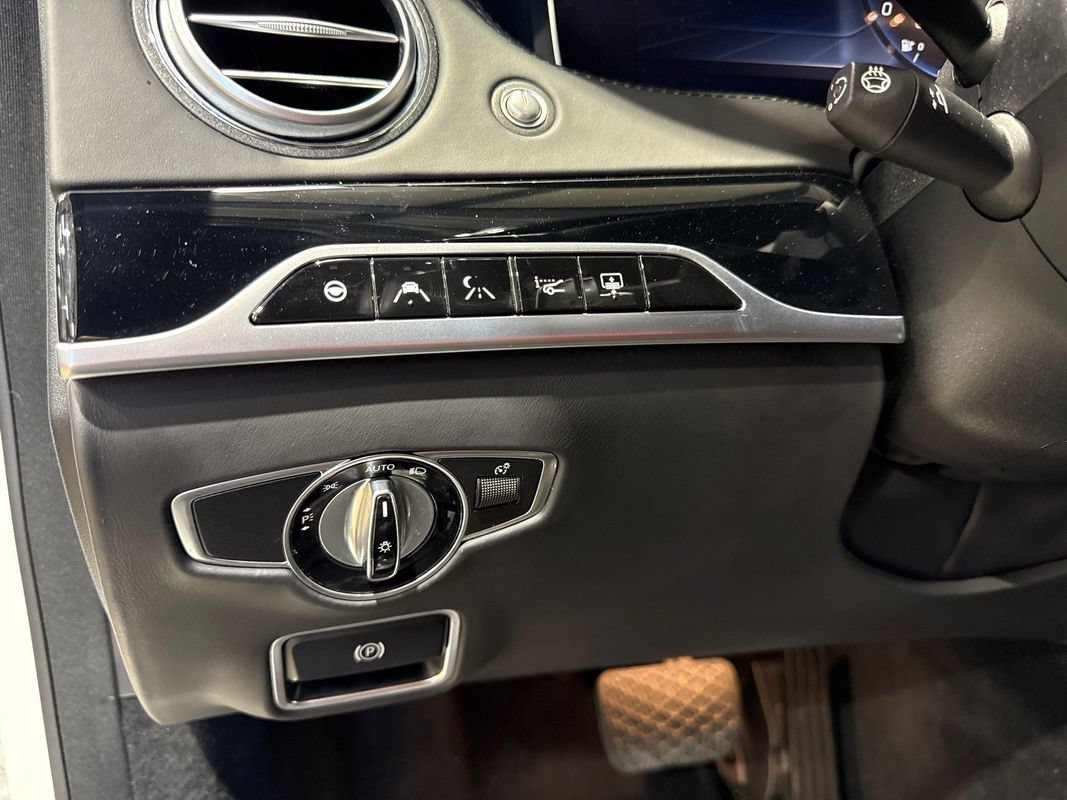 Used 2019 Mercedes-Benz Maybach S 560 4MATIC image 75