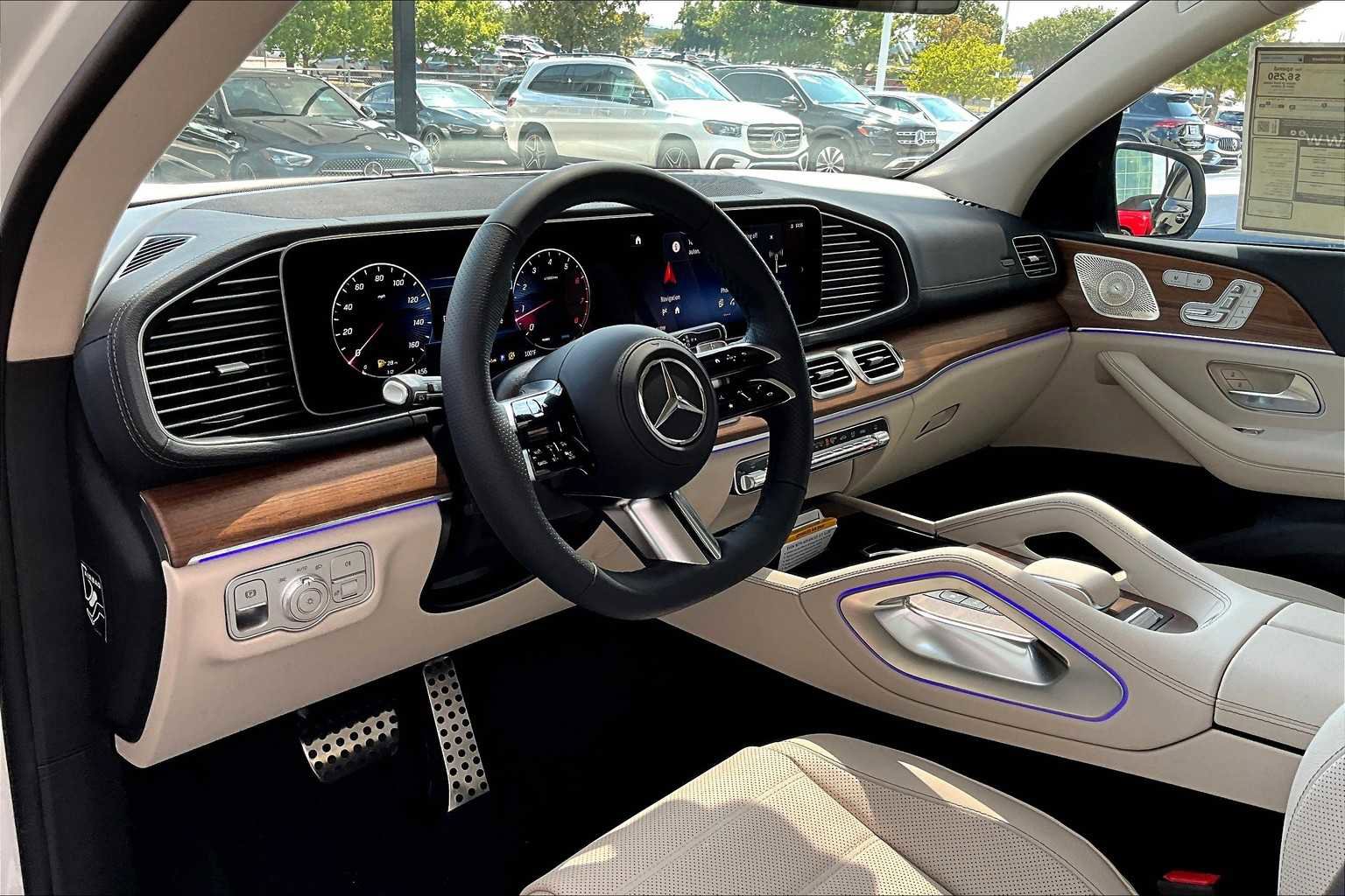 New 2026 Mercedes-Benz GLS 450 4MATIC image 10