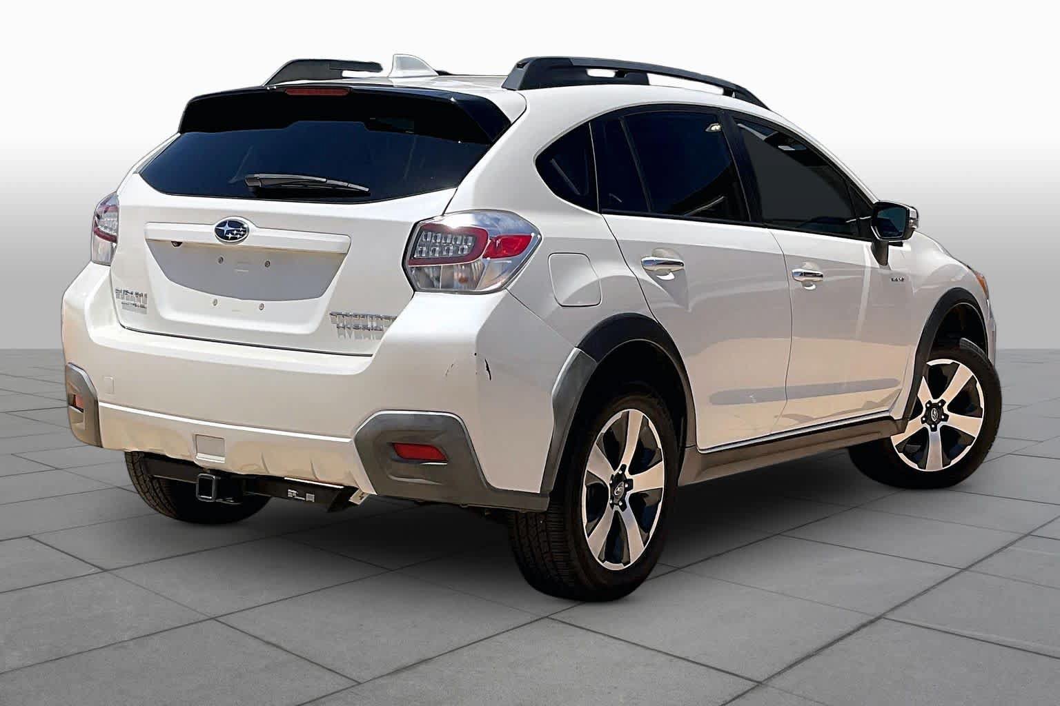 Used 2016 Subaru Crosstrek Touring AWD/4WD image 14