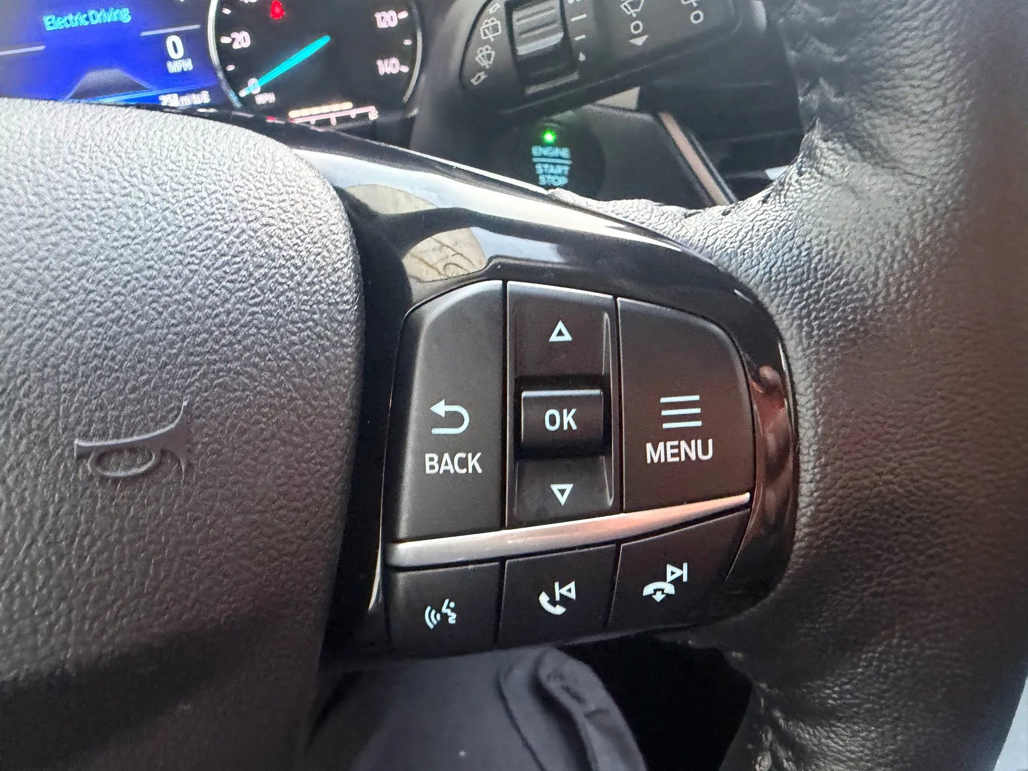 Used 2021 Ford Escape SEL image 14