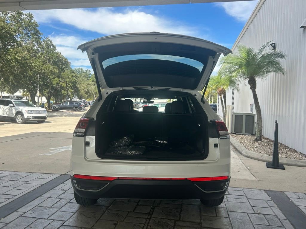 New 2026 Volkswagen Atlas Cross Sport SE image 42