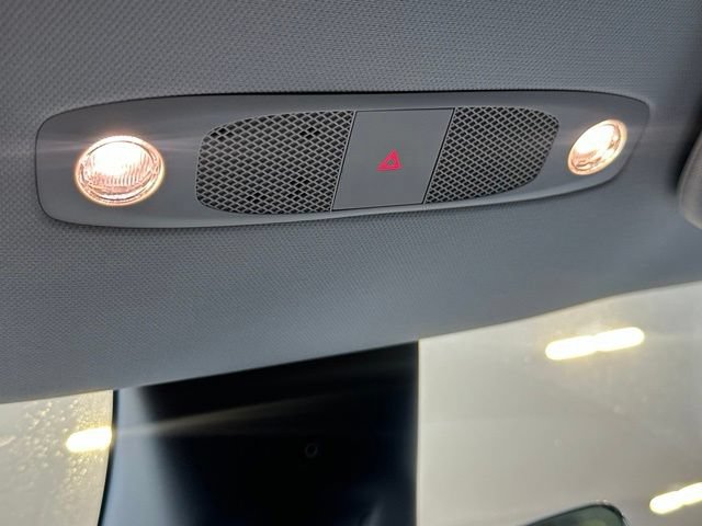 Used 2023 Tesla Model Y Performance AWD/4WD image 27