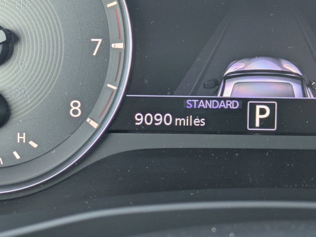 Certified 2025 INFINITI QX55 Essential image 31