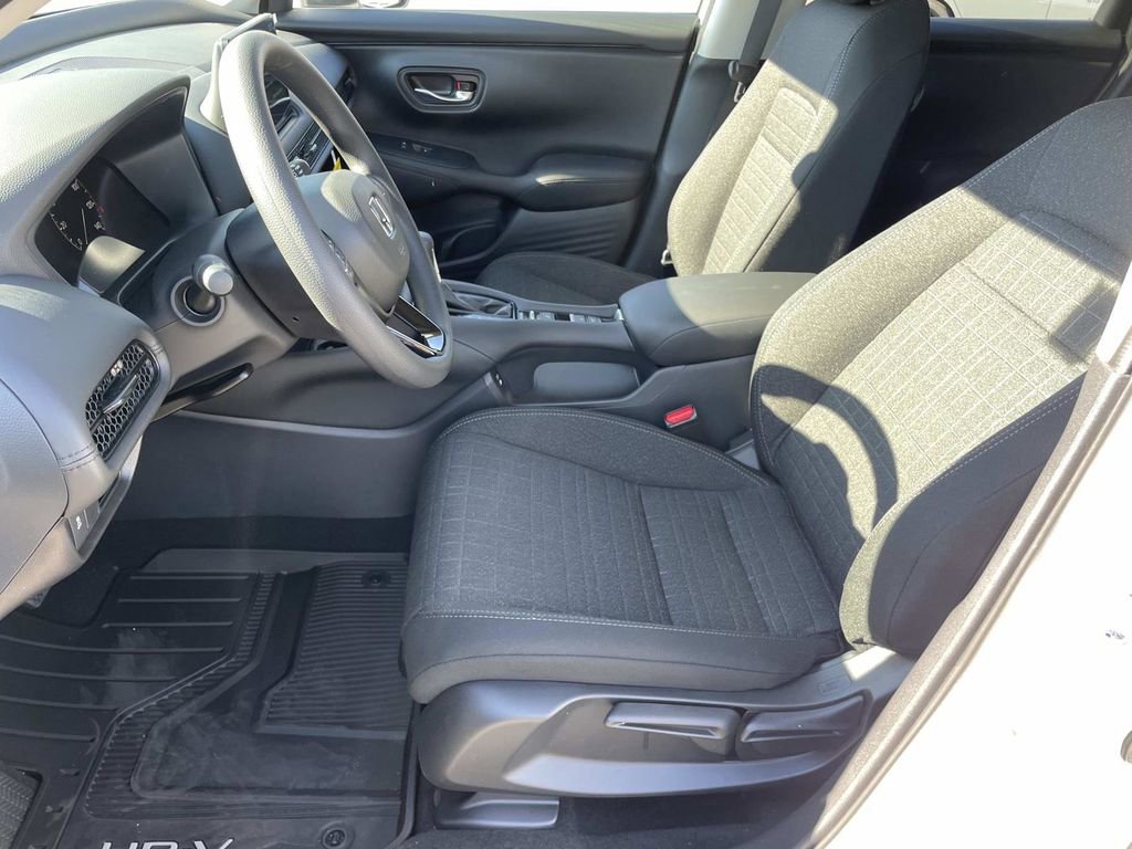 New 2026 Honda HR-V LX image 14