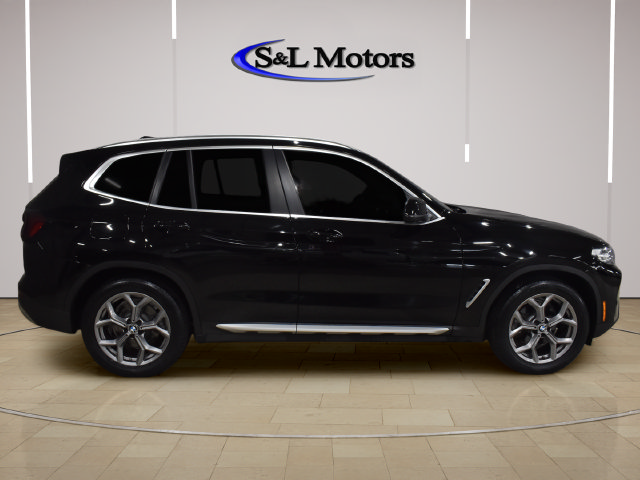 Used 2024 BMW X3 xDrive30i AWD/4WD image 9
