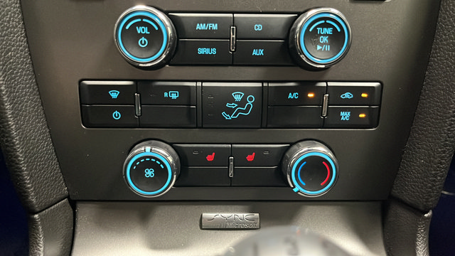Used 2010 Ford Mustang GT RWD image 15