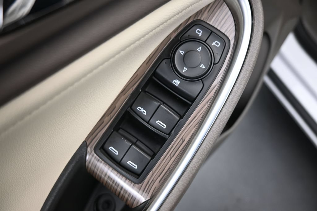 Used 2024 Chevrolet Malibu LT FWD image 14