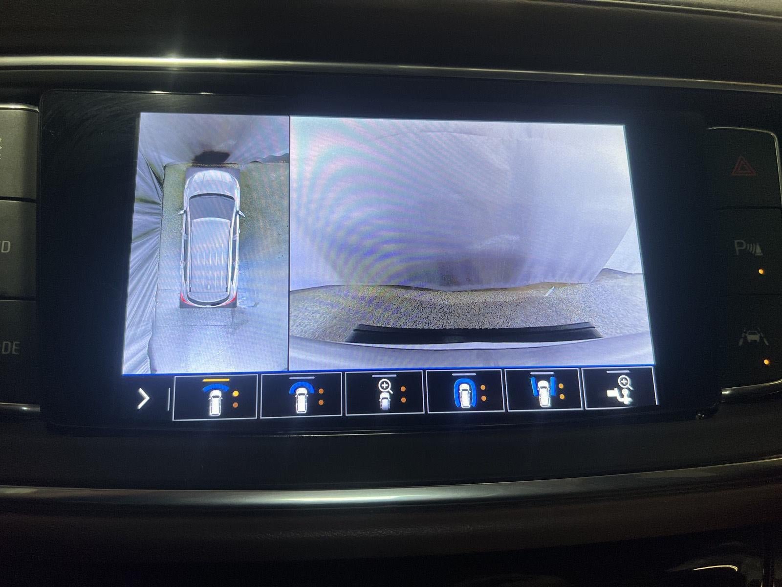 Used 2020 Buick Enclave Avenir w/ Avenir Technology Package AWD/4WD image 14