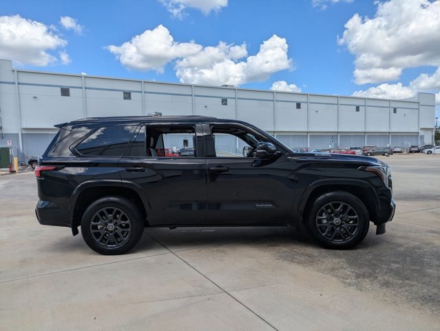 Certified 2024 Toyota Sequoia Platinum image 4