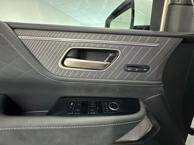 Used 2026 INFINITI QX80 Autograph w/ Premium Cargo Package image 16