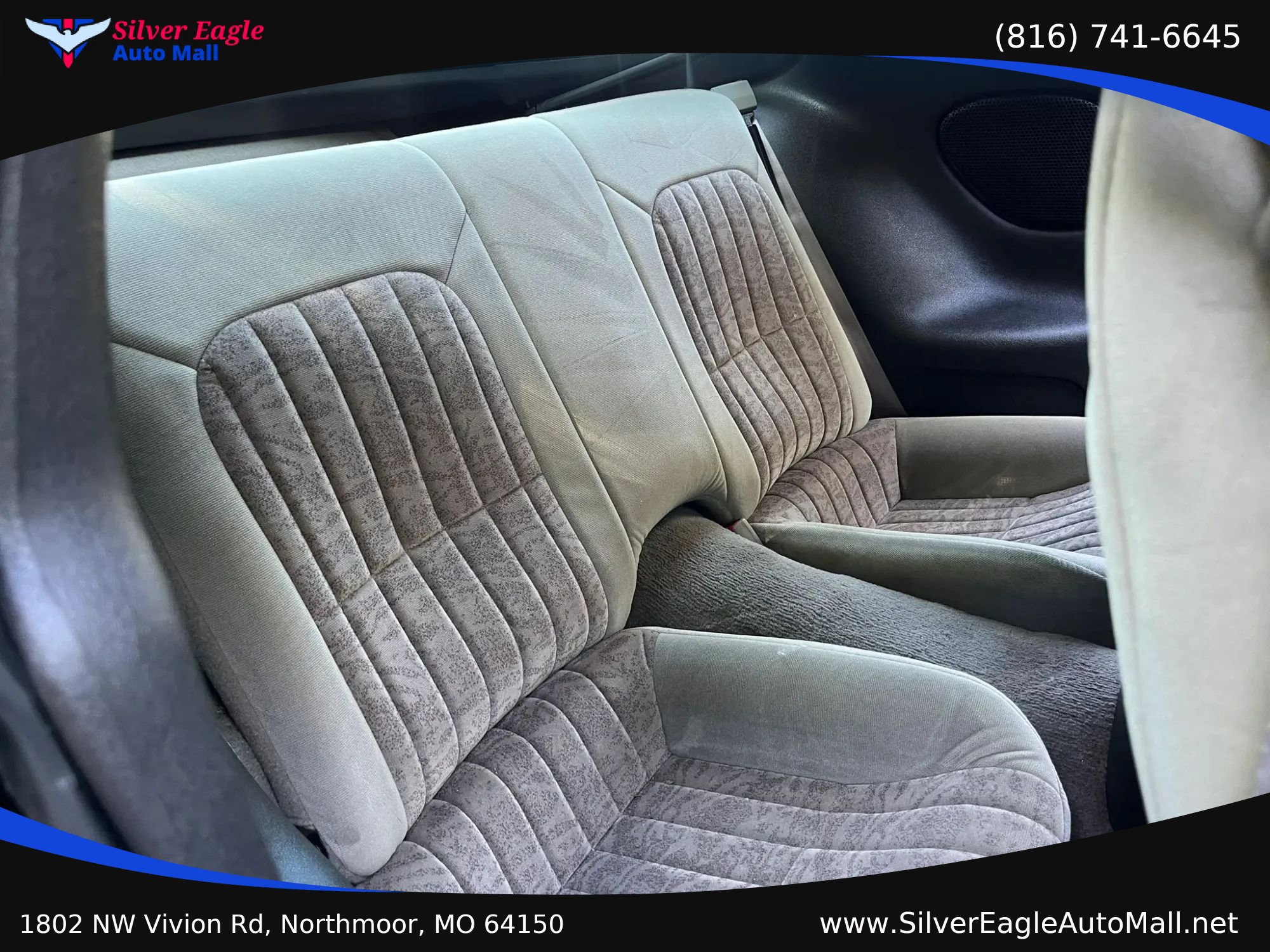 Used 2000 Chevrolet Camaro LT w/ Preferred Equipment Group 1 RWD image 10