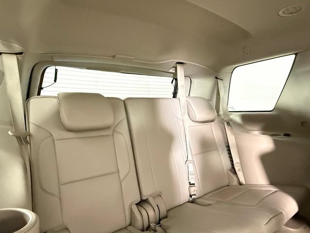 Used 2017 GMC Yukon Denali w/ Open Road Package RWD image 32