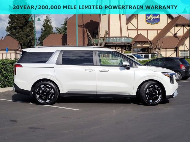 New 2026 Kia Carnival EX image 3