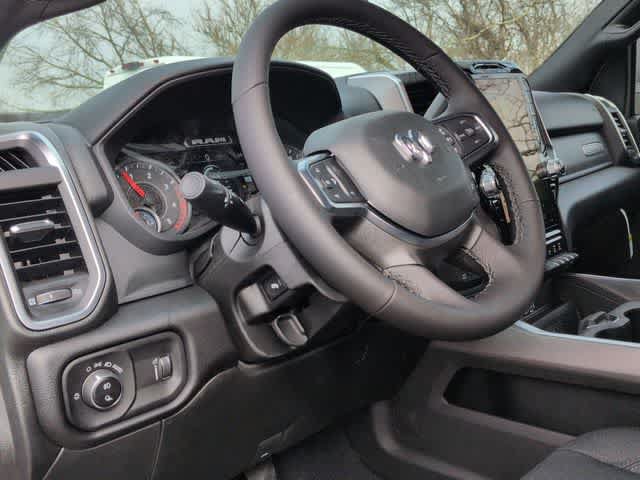 New 2026 RAM 2500 Big Horn AWD/4WD image 16