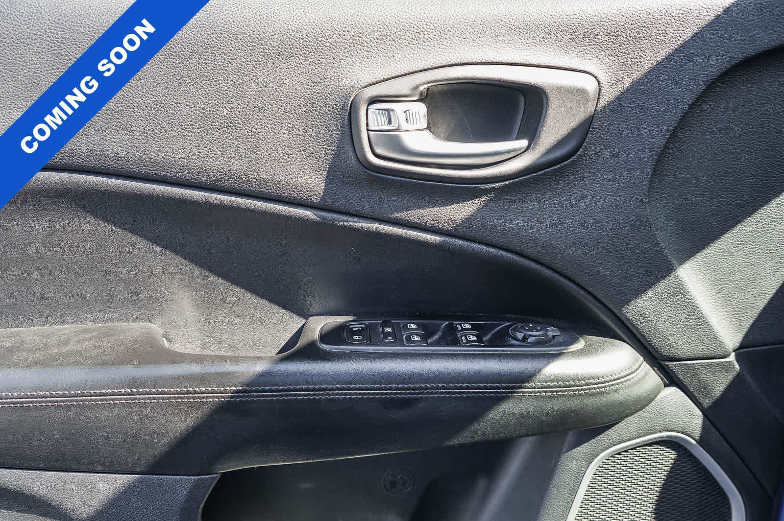 Used 2019 Jeep Compass Latitude FWD image 24