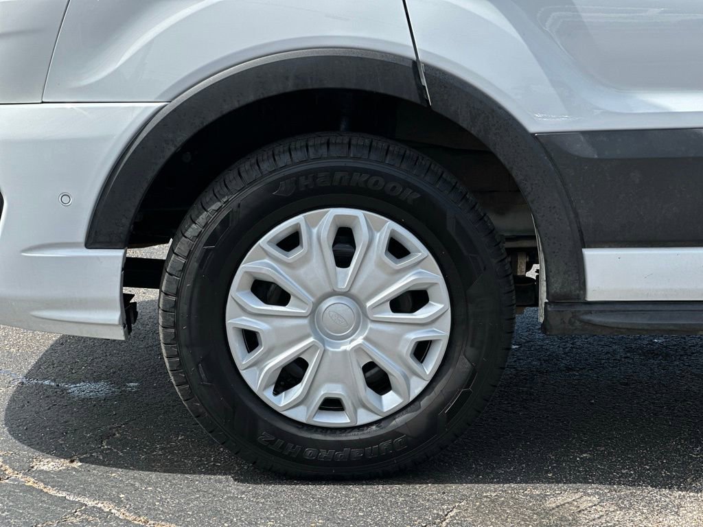 Certified 2023 Ford Transit 350 XLT image 28