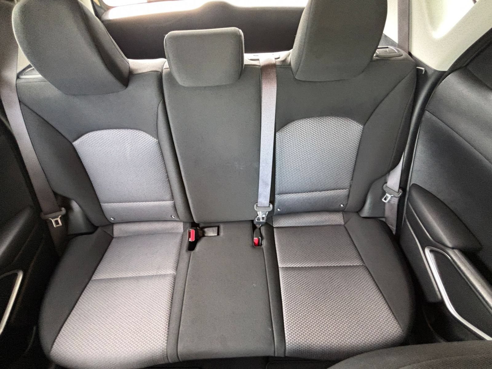 Used 2025 Kia Soul LX w/ LX Technology Package FWD image 35