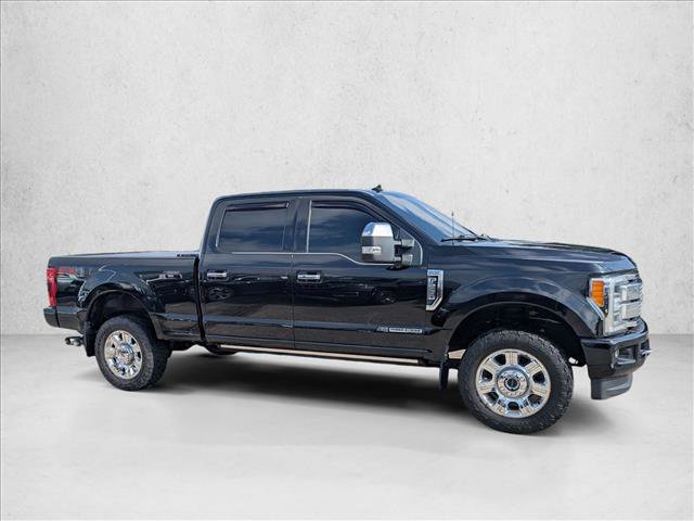 Used 2019 Ford F250 Platinum w/ Platinum Ultimate Package AWD/4WD image 4