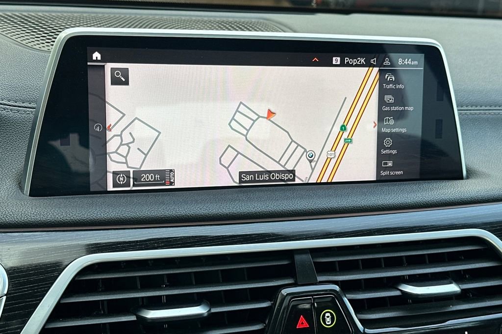 Used 2020 BMW 740i w/ Premium Package image 21