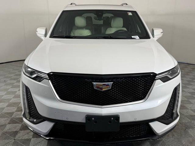 Certified 2022 Cadillac XT6 Sport w/ Technology Package AWD/4WD image 12