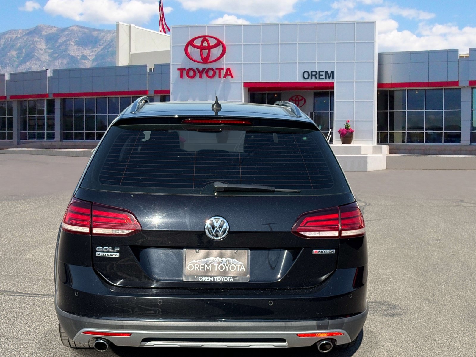 Used 2019 Volkswagen Golf Alltrack SE AWD/4WD image 4