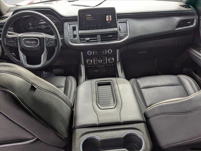 Used 2023 GMC Yukon SLT w/ SLT Premium Package image 15
