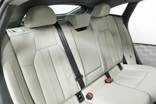 Certified 2025 Audi A6 e-tron Premium w/ Ultra Package image 22