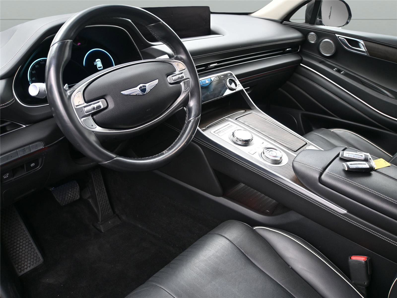 Used 2023 Genesis GV80 2.5T w/ Prestige Package image 2