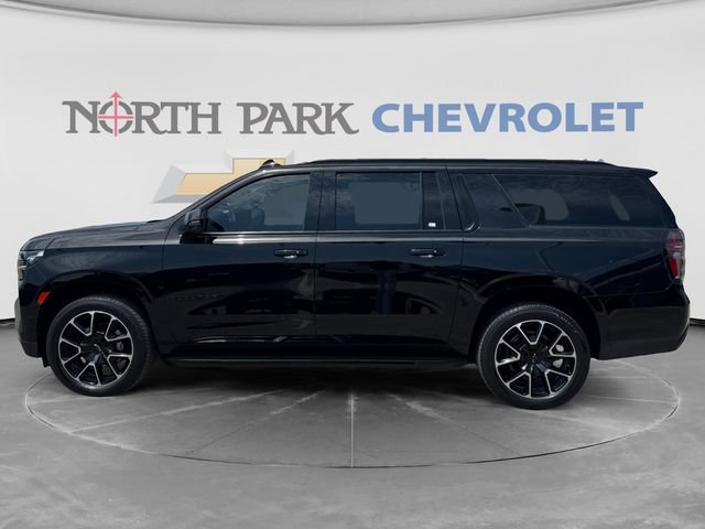 Certified 2024 Chevrolet Suburban RST w/ Luxury Package RWD image 6