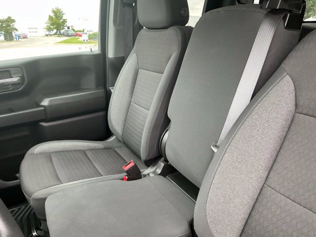 Used 2024 Chevrolet Silverado 1500 Custom AWD/4WD image 33