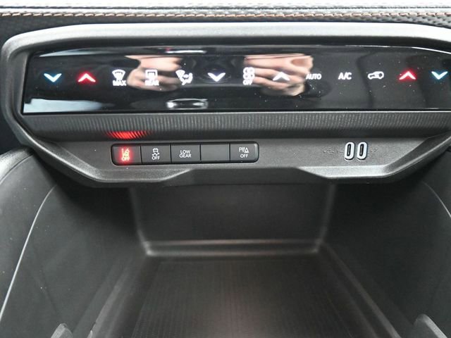 New 2026 Jeep Cherokee Limited image 31